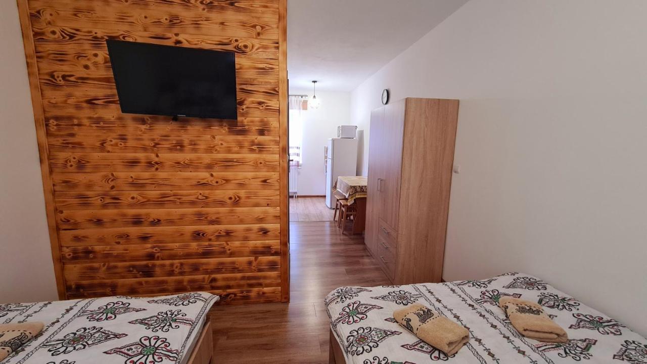 Ferienwohnung U Jedrusia Zubrzyca Gorna Exterior foto